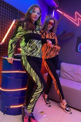 Женский костюм с брюками 8054